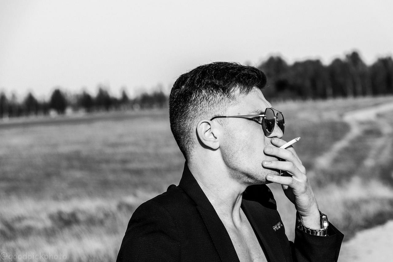 I 5 benefici di NoSmoke: Perché scegliere lo spray per smettere di fumare ora